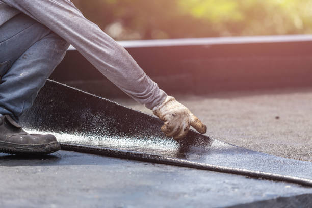 Professional Wet Basement Repair technician working in Summitville, IN
